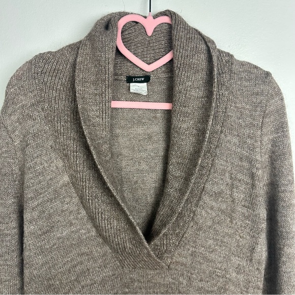 J. Crew Brown V-Neck With Pockets Sweater Size Large - Picture 4 of 7